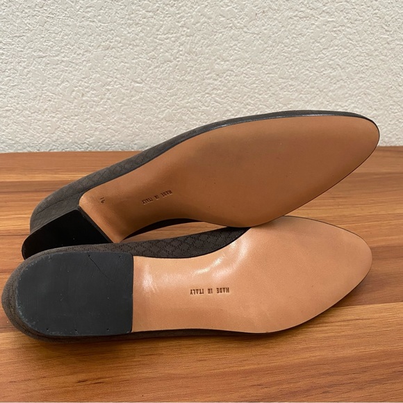 Vintage SALVATORE FERRAGAMO Taupe Diamond Print Suede Low Heel Pumps Size 6 AAAA - Picture 8 of 15